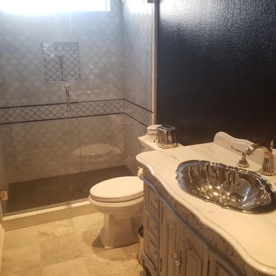Professional plumbing work and bathroom remodeling in Yuma